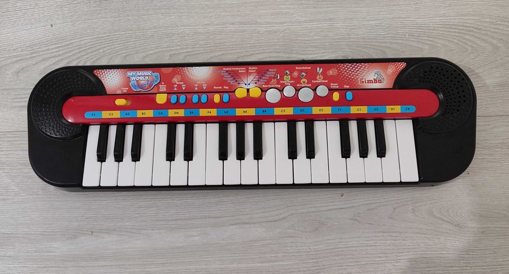 Синтезатор піаніно Simba