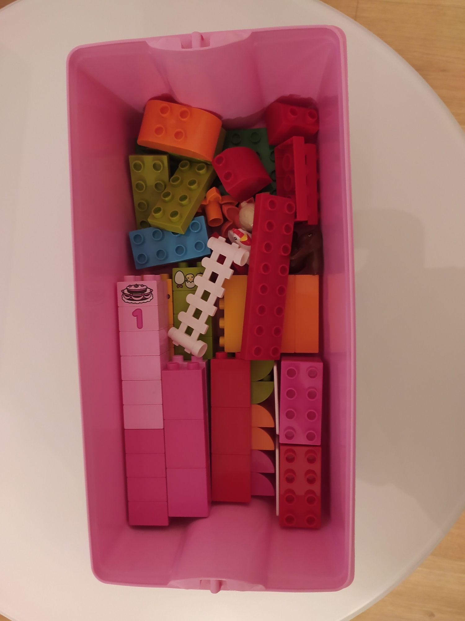 Lego DUPLO 10571 - zestaw z różowymi klockami