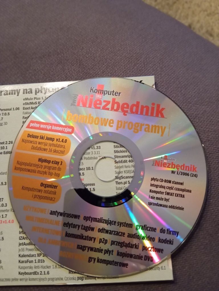Płyta Pc CD komputer świat 1/2006 Deluxe Ski Jump 3 V1.4.0