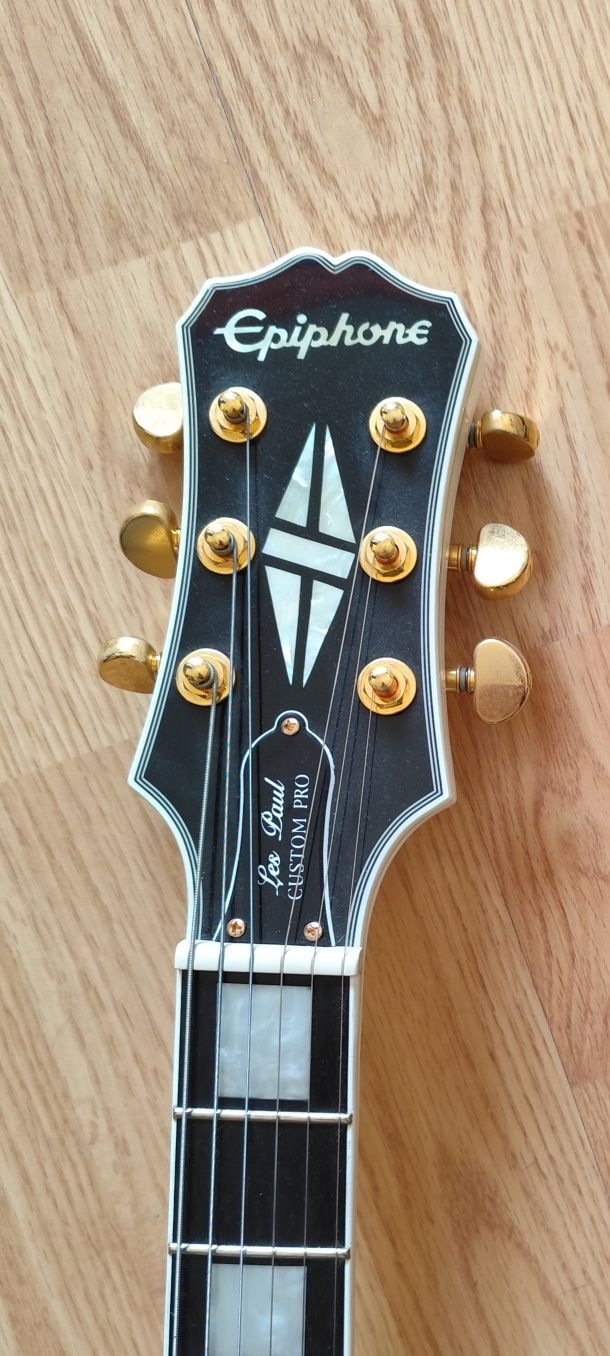 Epiphone Les Paul Custom White c/ electronica Obsidian