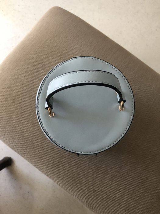 Mala de senhora redonda