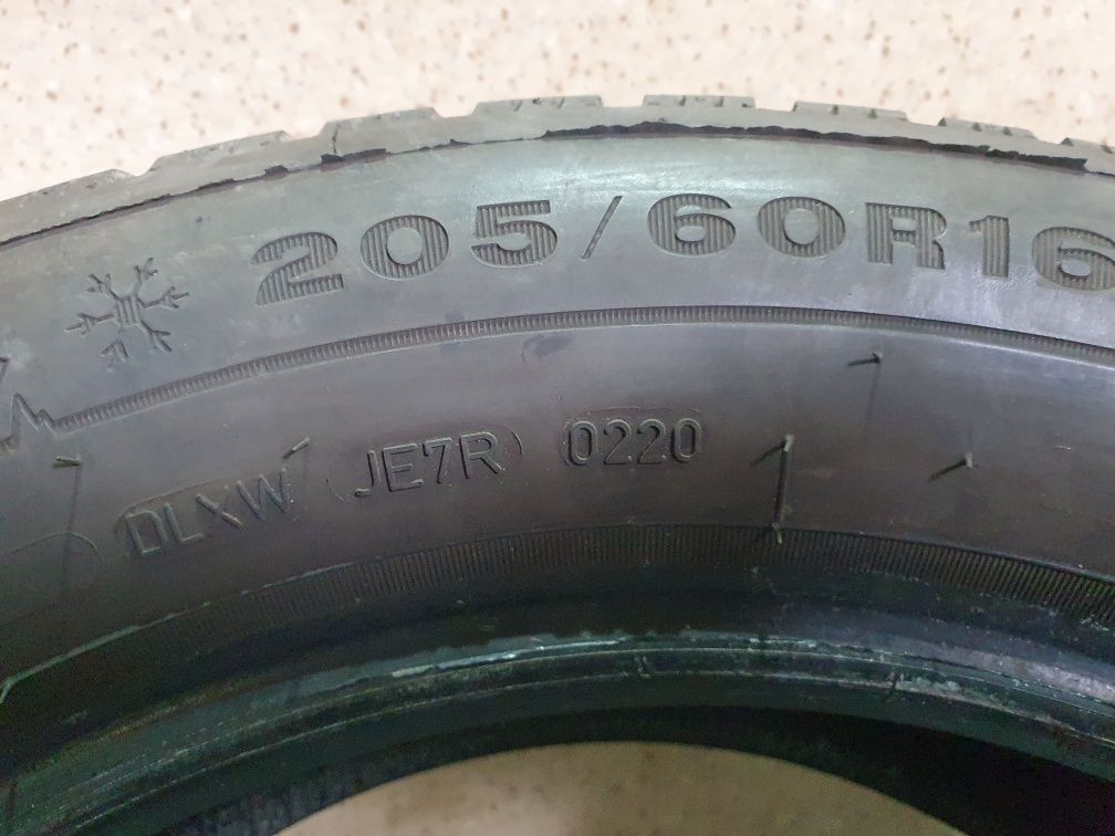 Dunlop Winter Sport 5 205/60R16