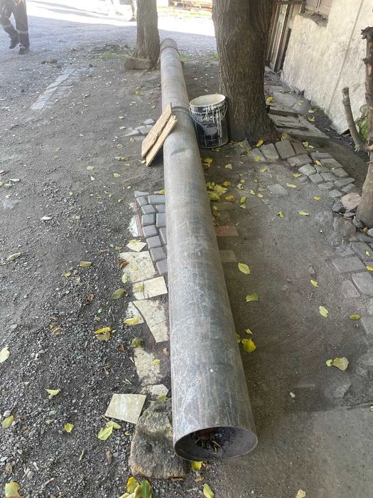 труба металева6 метрів,  27 см-діаметр , товщина металу 3 мм
