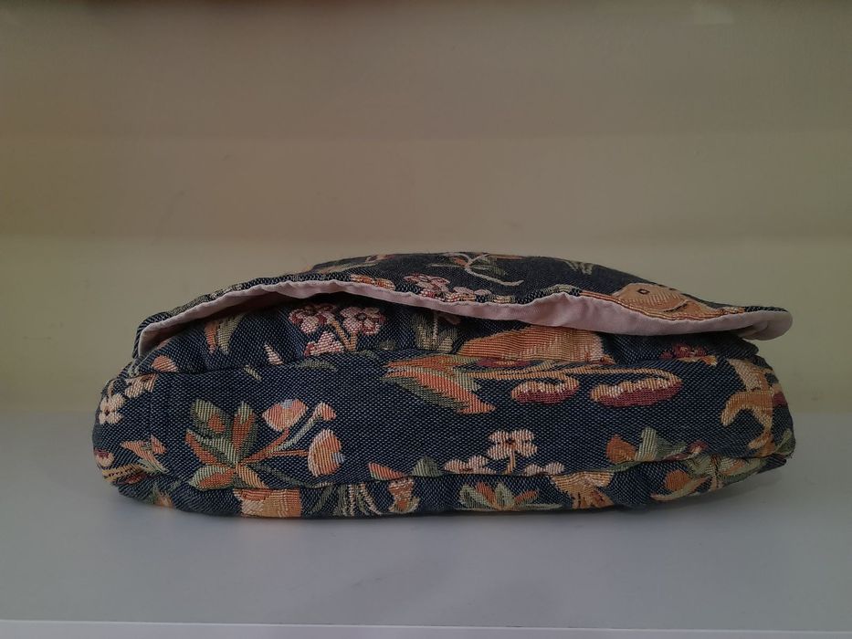 Tapestry Франция Сумка на плечо гобелен "Заяц в цветах"