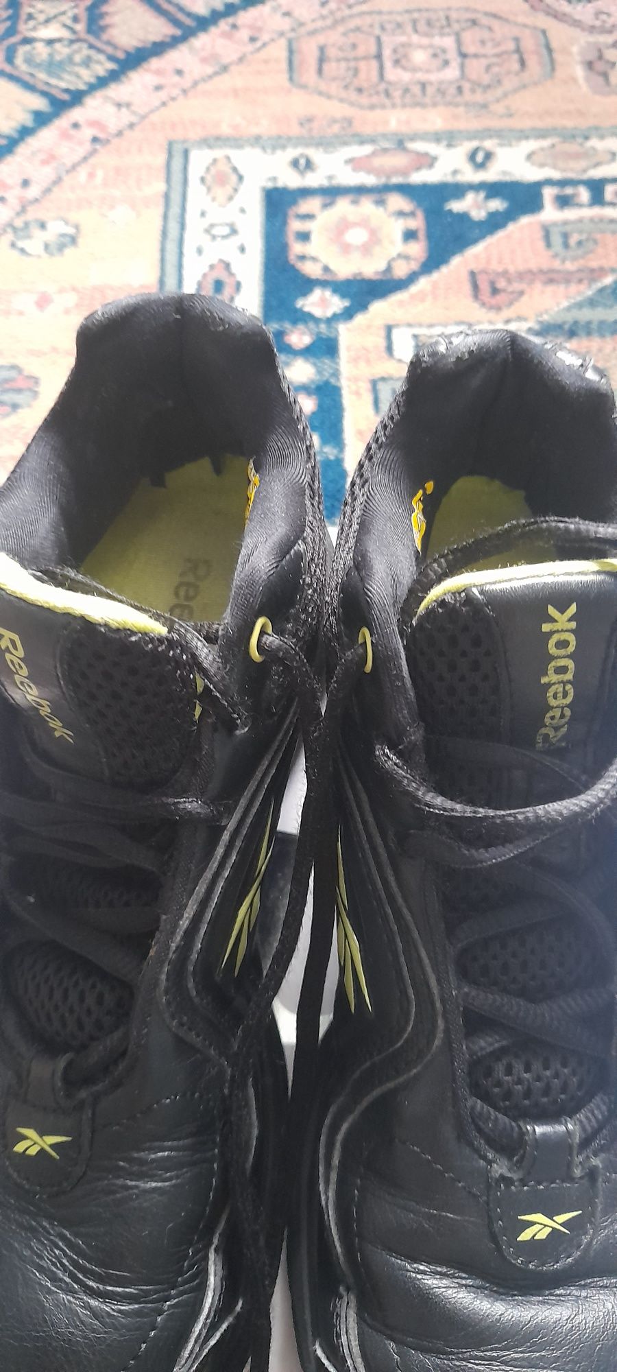 Buty młodzieżowe firma Reebok