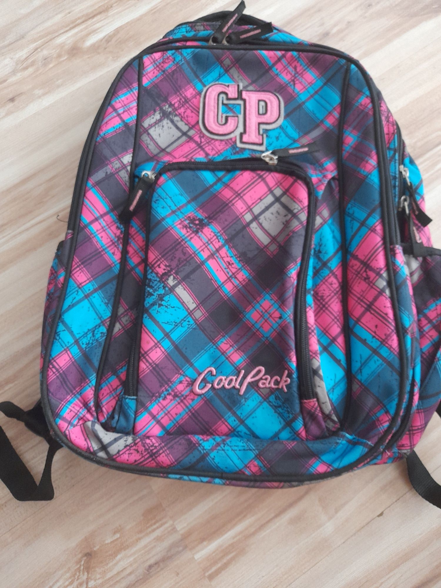 Plecaki szkolne  COOLPACK  i  HERLITZ