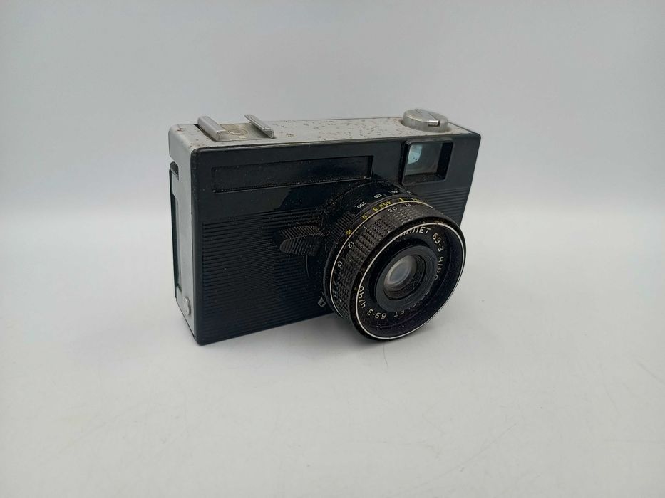 Analogowy aparat fotograficzny VILIA w etui