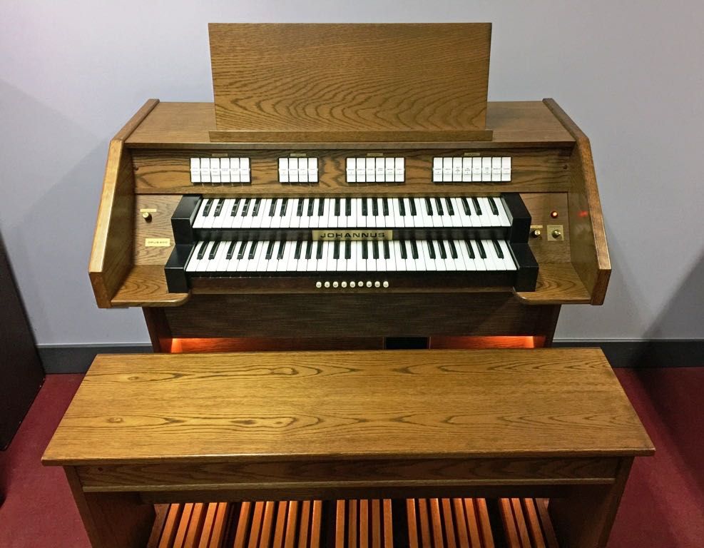 Johannus Opus 800 organy cyfrowe