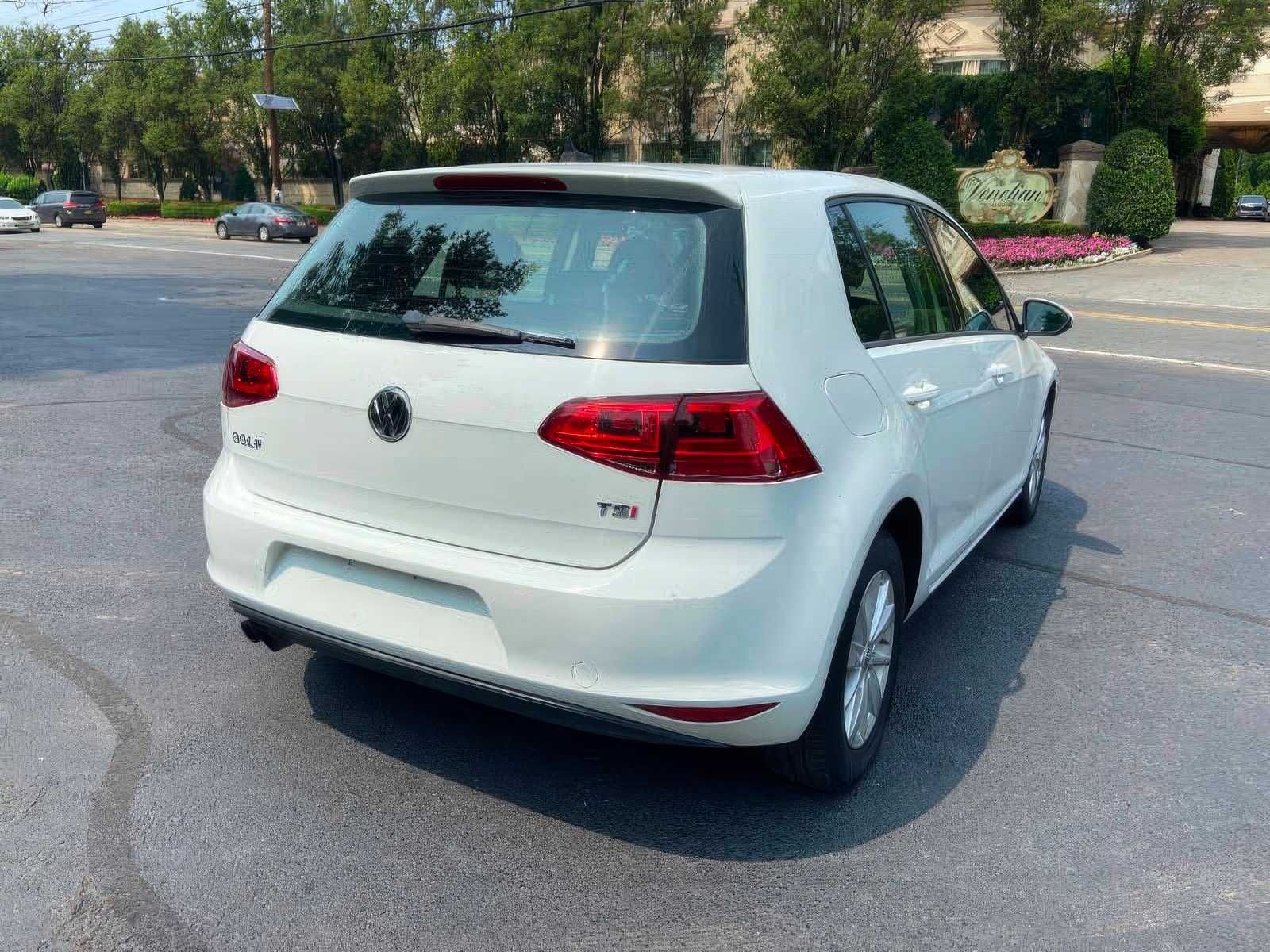 Volkswagen Golf 2015