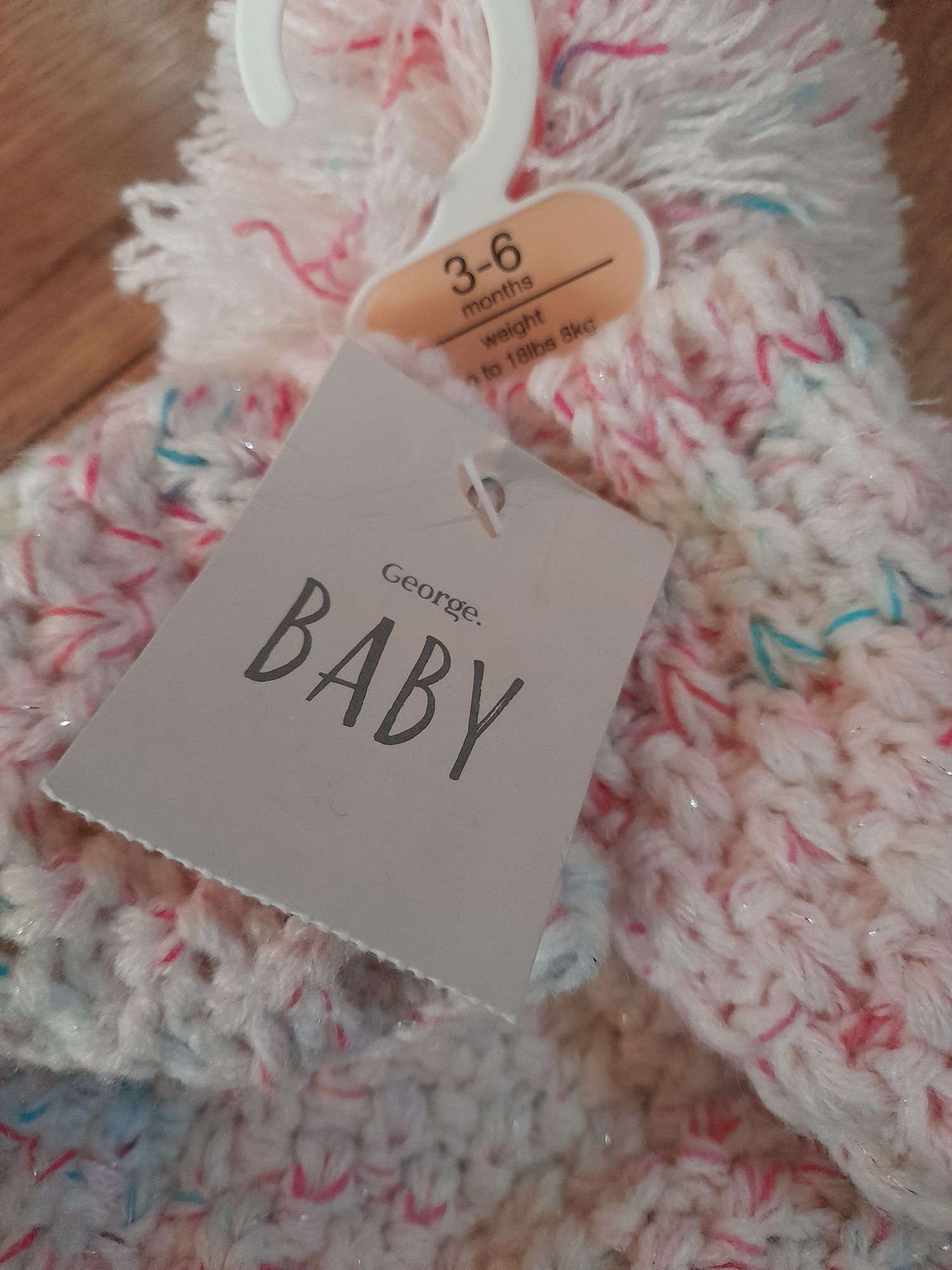 Nowy zestaw na zime jesień czapka rękawiczki pompon george baby 3-6m