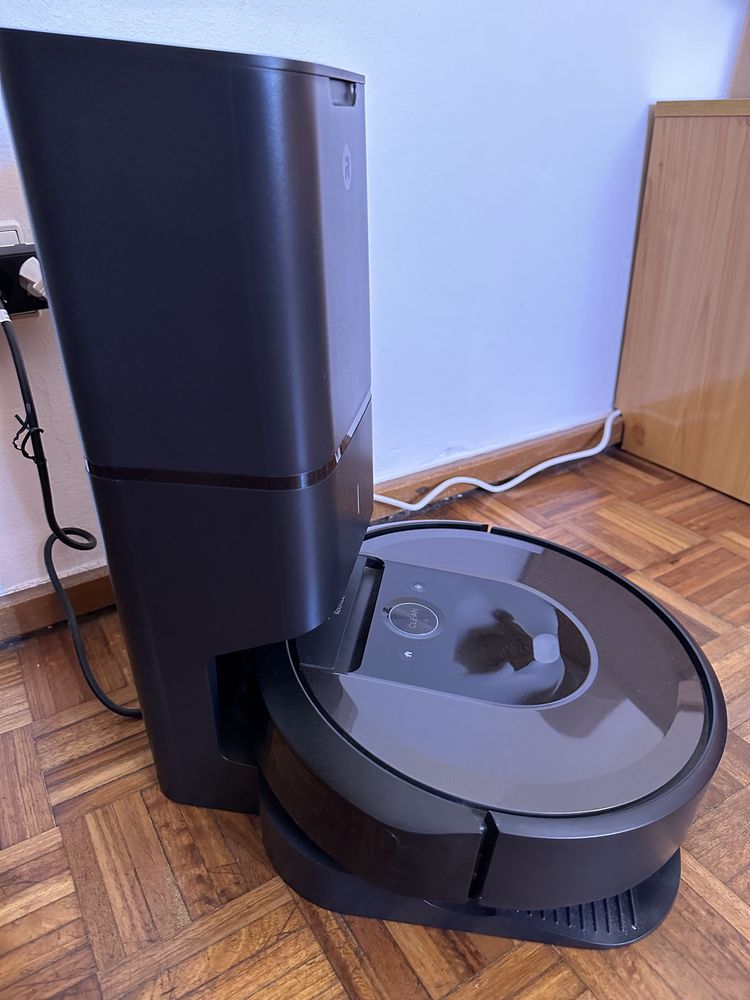 iRobot i7 Plus C/Extensão de garantia 5 anos