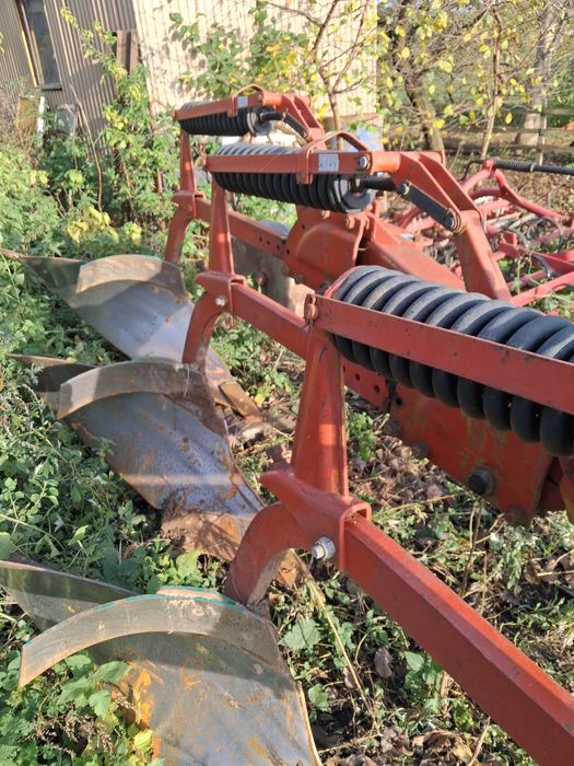 Pług 3 skibowy zagonowy