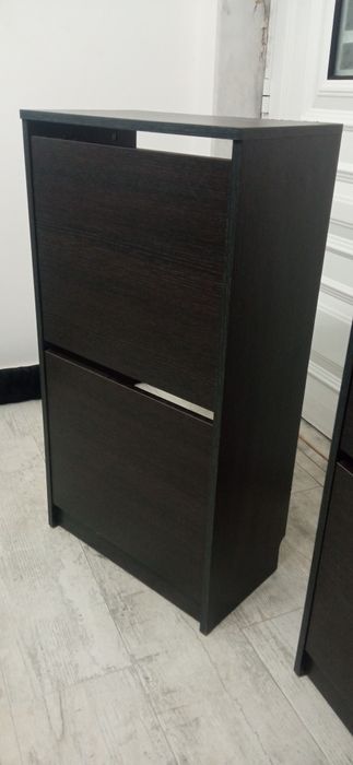 Sapateiras de duas gavetas