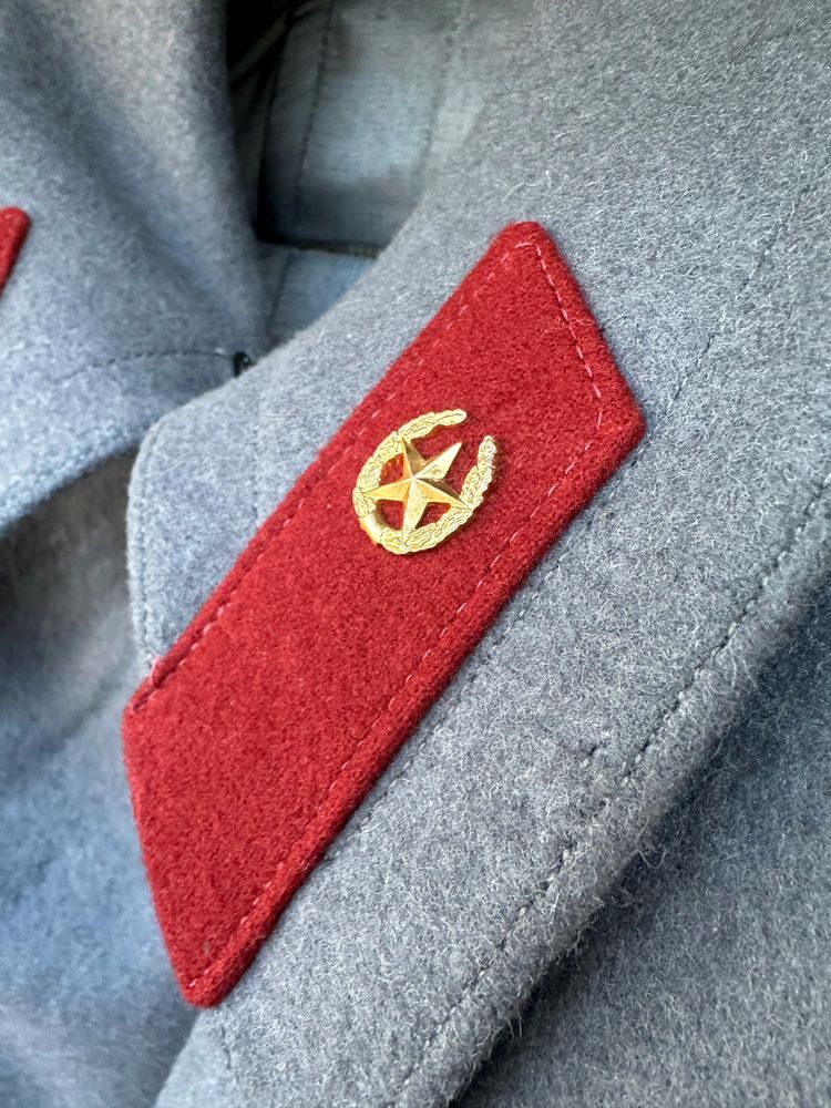 Офіцерська парадна шинель