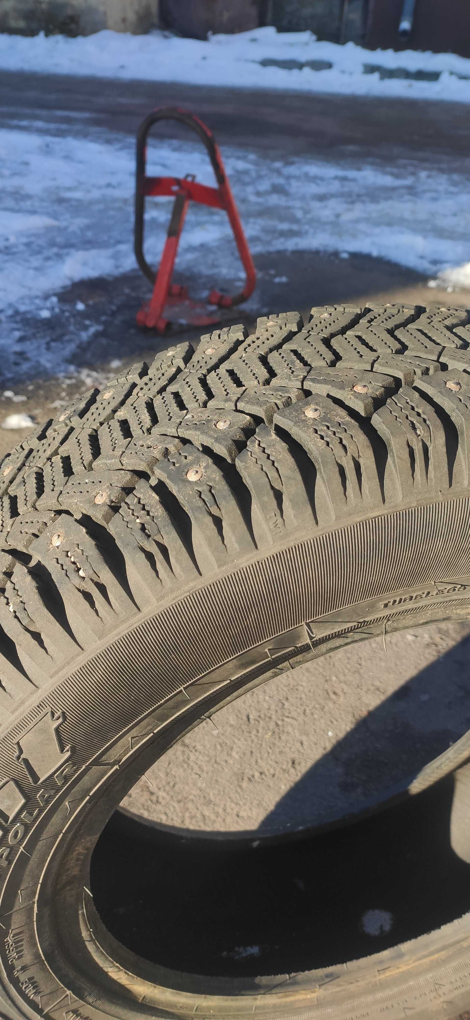 Продам автомобільні шини Cordiant 175 /70 R14 зимні  а також дискі