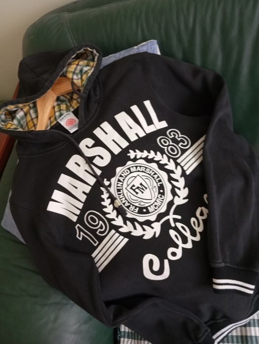 Чорний стильний худи