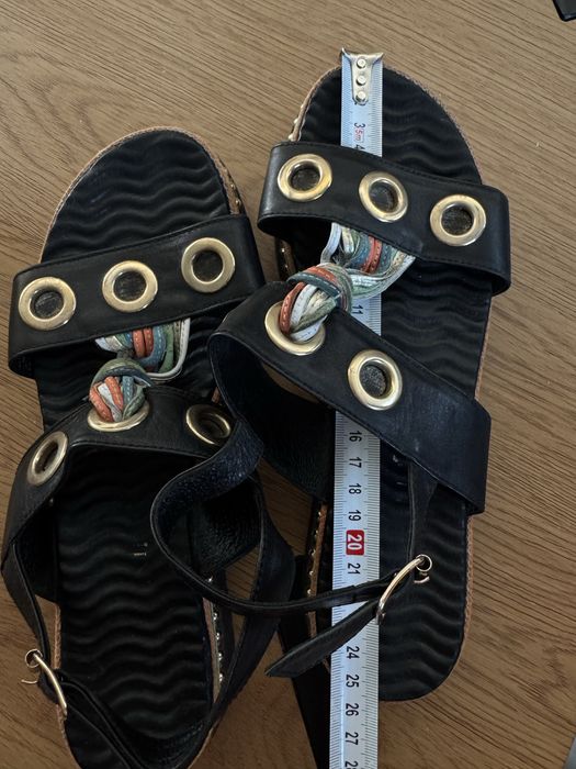 skórzane sandały carinii sandałki na grubszej podeszwie