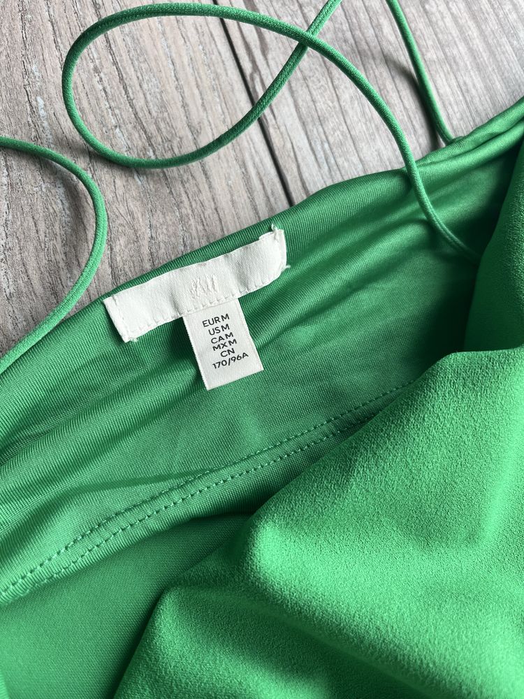 Sukienka zielona prosta obcisla h&m 38 M