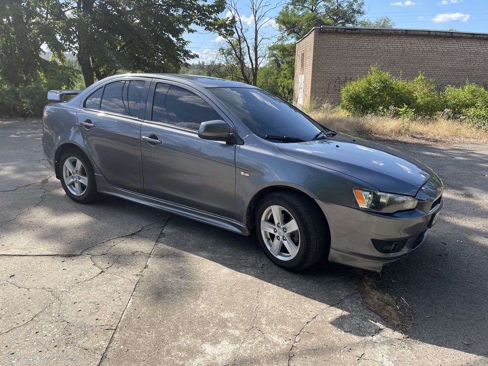 Продам MITSUBISHI lancer 10