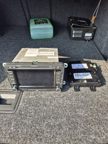 Sprzedam zestaw.  Radio Columbus + moduł bluetooth