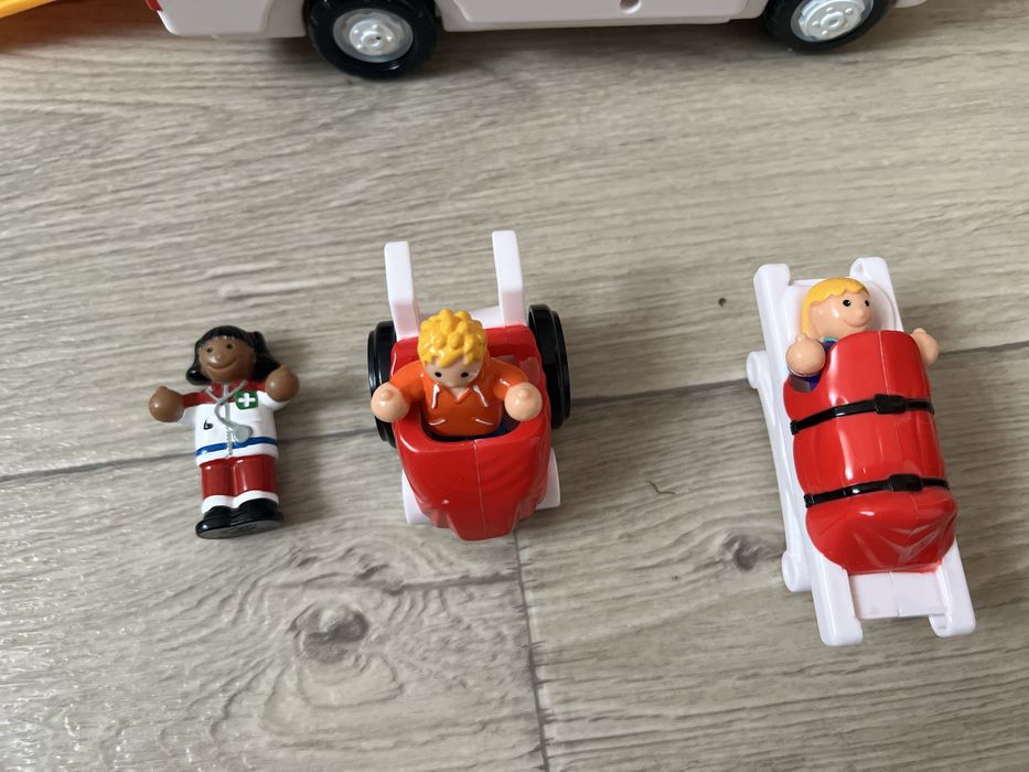 Швидка допомога від Wow Toys