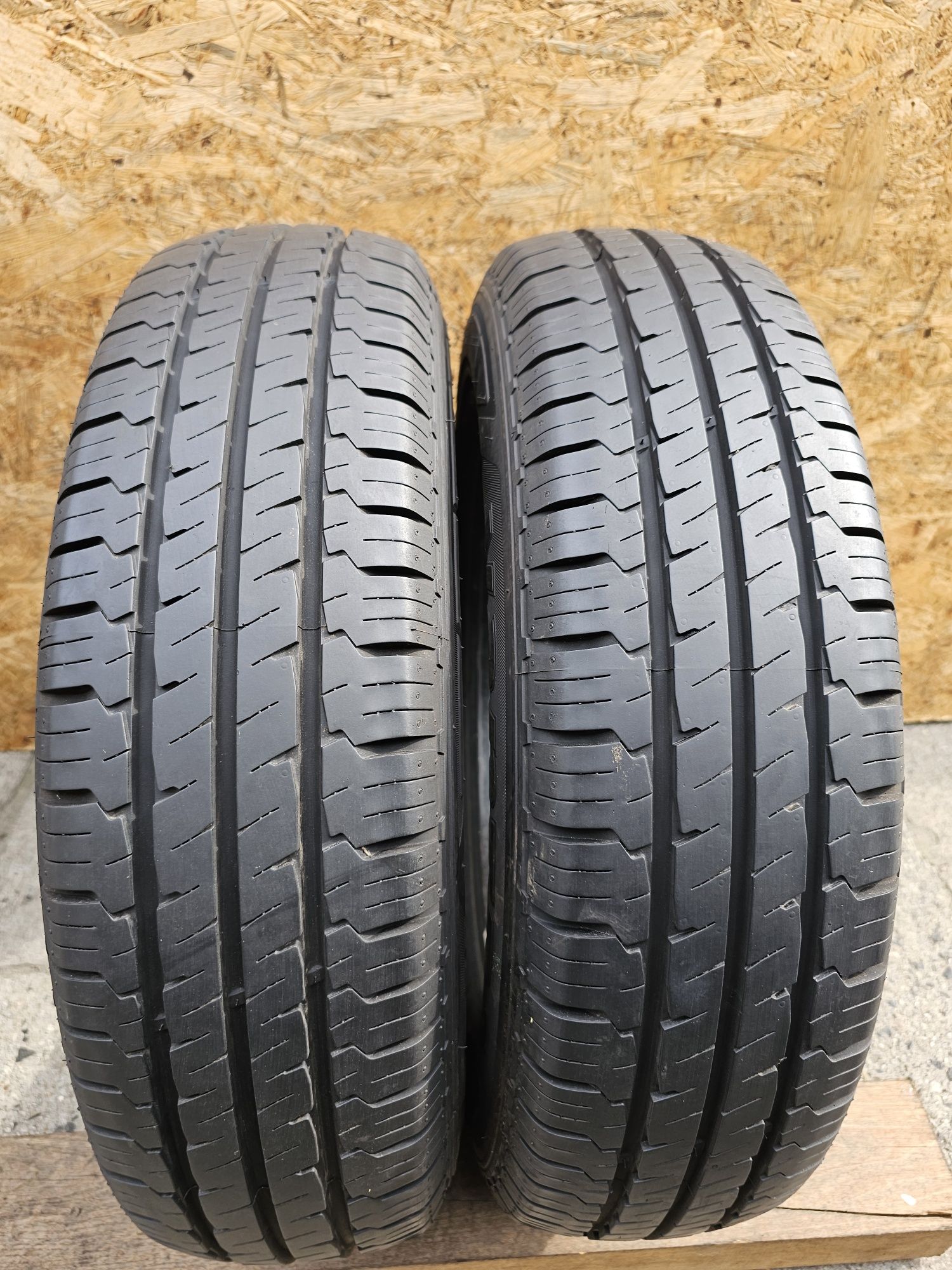 Idealne!!  8mm. 185/80 r14C Hankook Vantra LT   4119