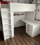 Ikea Smastad łóżko piętrowe na antresoli z biurkiem