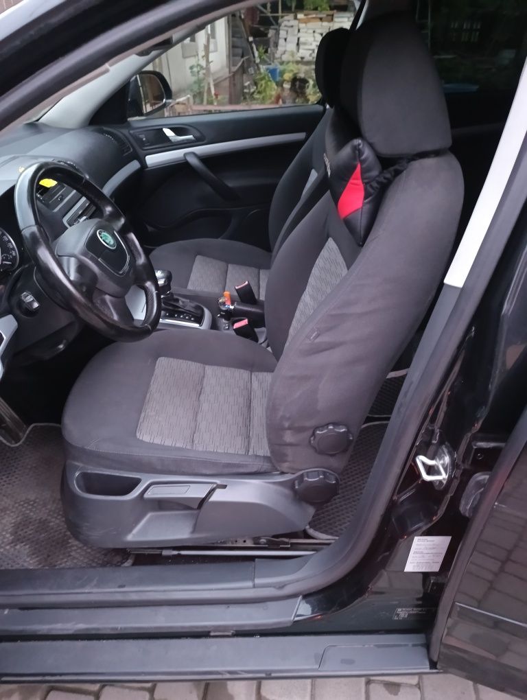 Продам своє авто Scoda oktavia