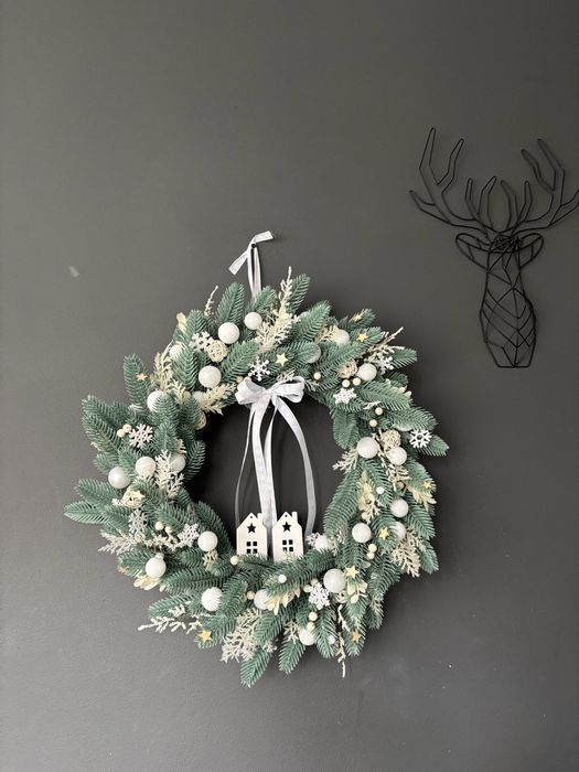 Wianek świąteczny na drzwi, wianek bożonarodzeniowy, wieniec na drzwi