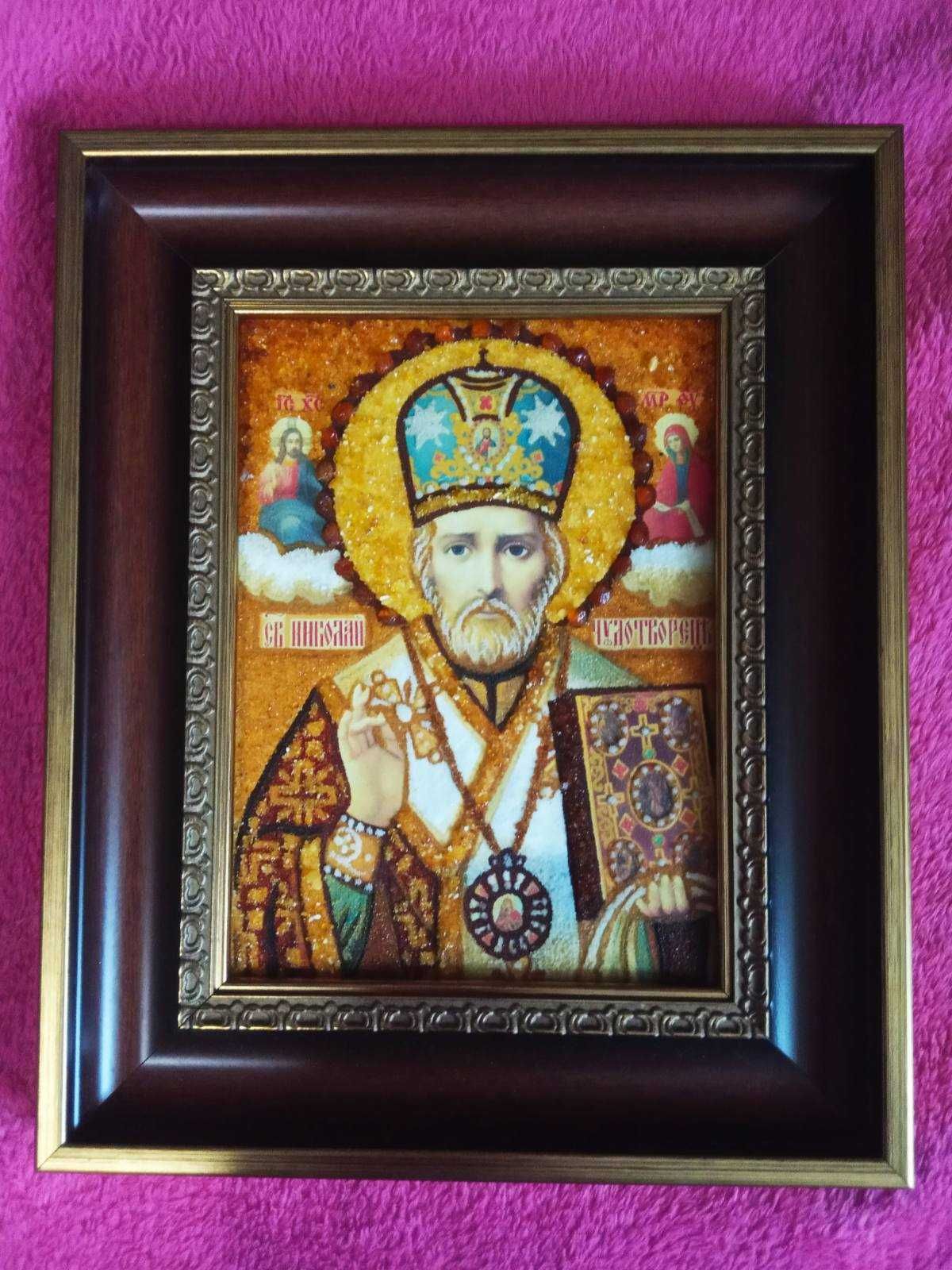 Икона Николай Чудотворец из янтаря