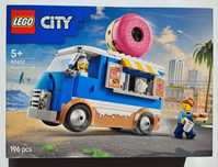 Lego 60461 Czerwony Traktor Z Przyczepą i Owcami

Produkt nowy, orygin
