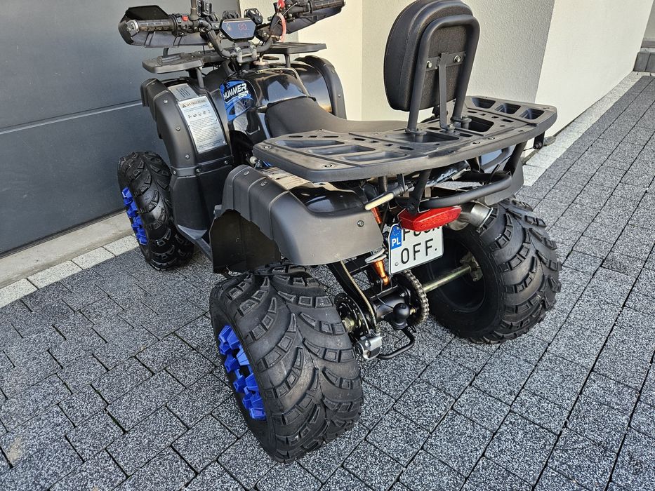 Wyciągarka pług 250 przebieg 120 km .  Asix xtr kxd farmer bashan bere