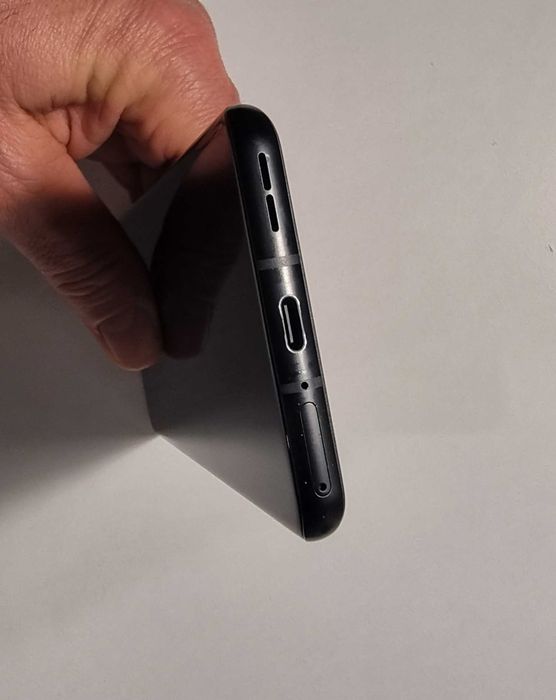 One plus 9pro 5g 12/256