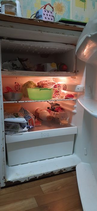 маленький холодильник