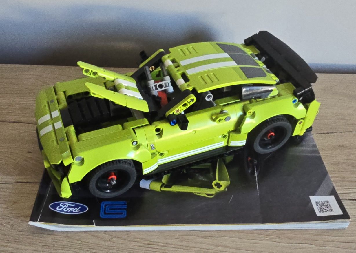 Oryginalny zestaw Lego Technic 42138 Ford Mustang Shelby GT500