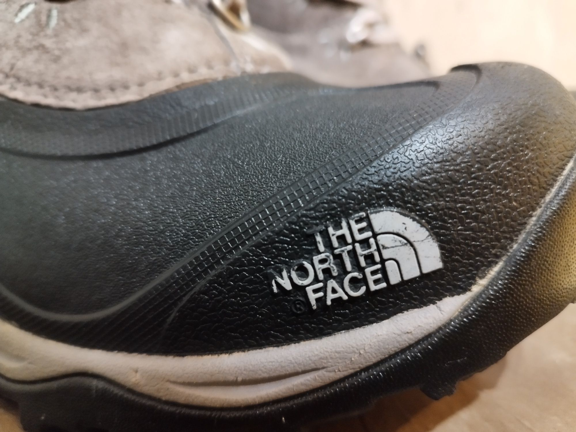 Zimowe buty Śniegowce firmy The North Face rozm 40