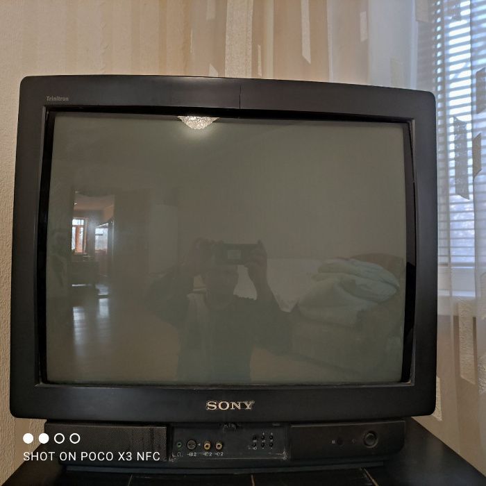 Телевизор Sony Trinitron KV-M2540K 64 см.