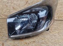Lampa lewy przód Opel Vivaro