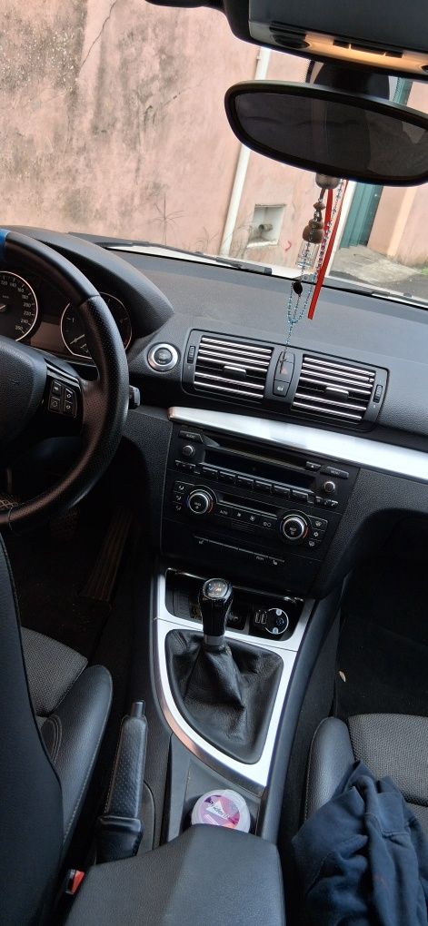 Carro BMW 120D Pack M