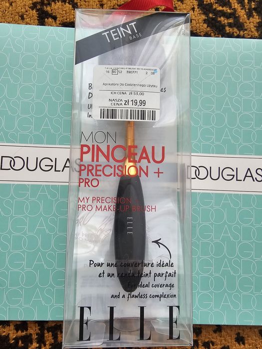 Elle Gesty pędzelek do rozprowadzania podkladu