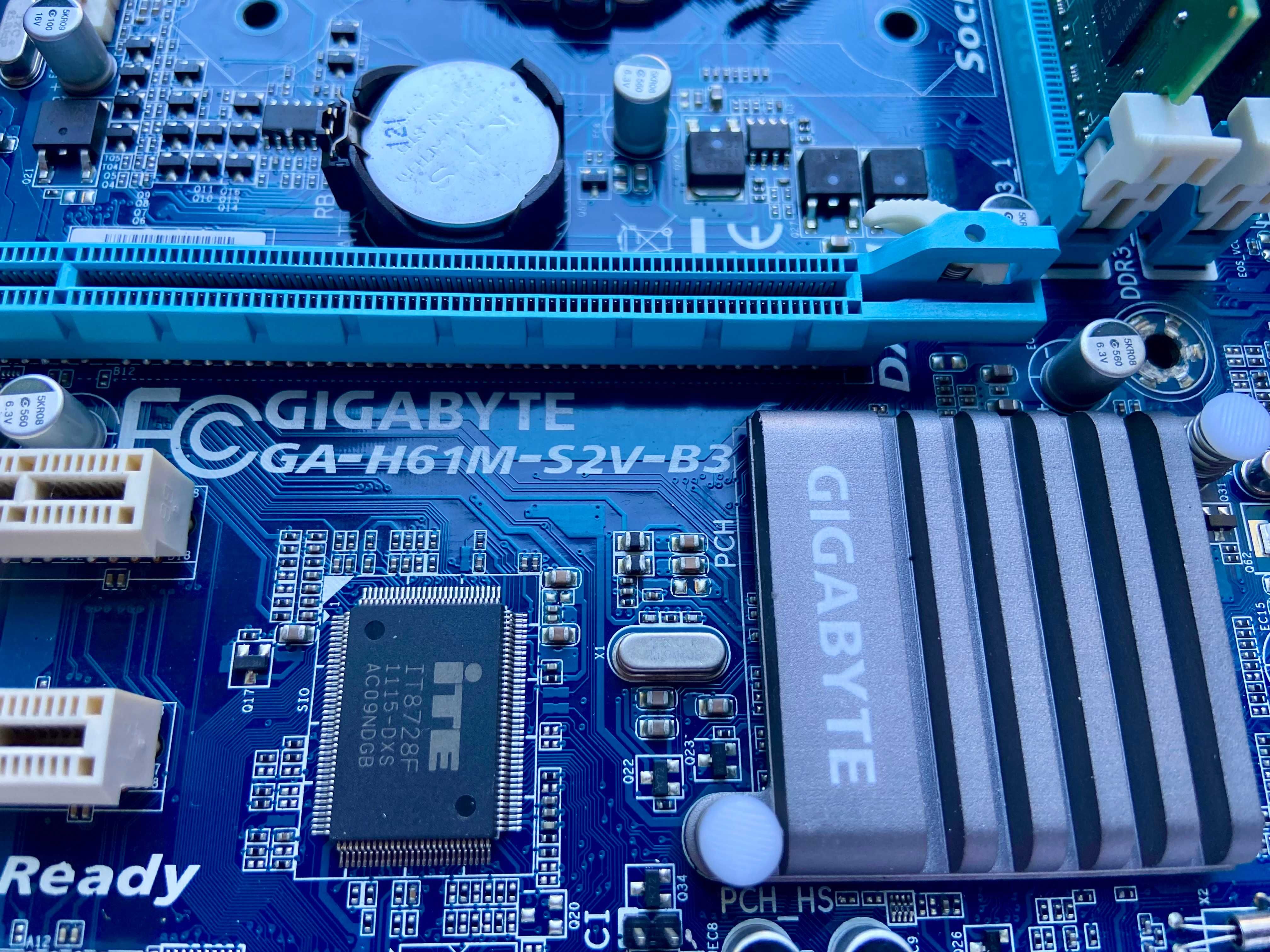 Zestaw Płyta Gigabyte GA-H61M-S2V-B3+ Procesor Core i5-3570+ 16 GB RAM