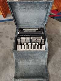 Akordeon hohner Morino IV N