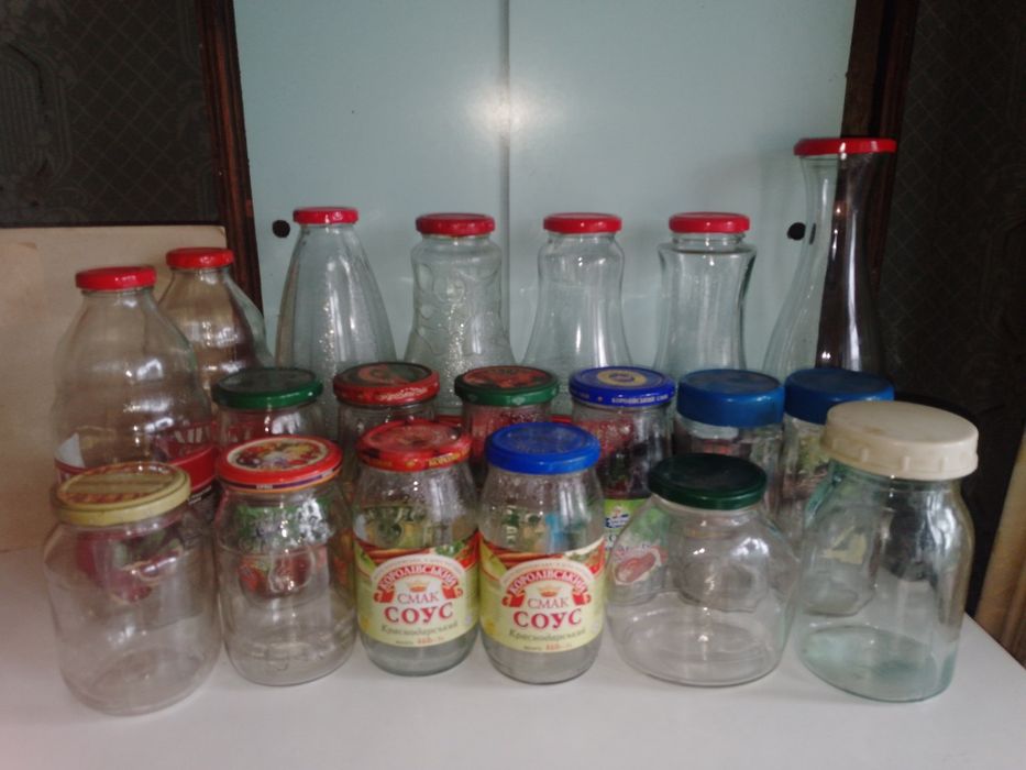 Продаються банки виробництва СРСР, 0,5л, банки що закручуються.