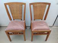 Cadeiras de madeira / Wooden Chairs