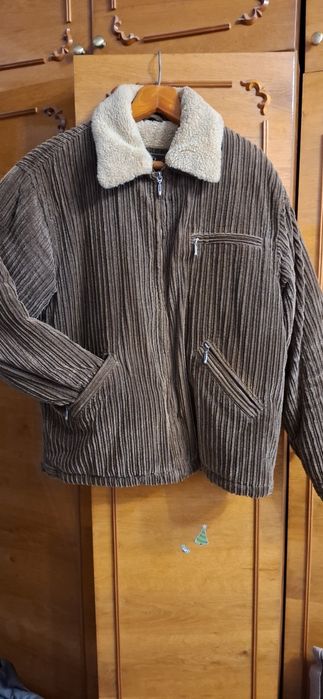 Чоловіча зимова куртка