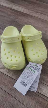 Crocs iconic comfort для дівчинки