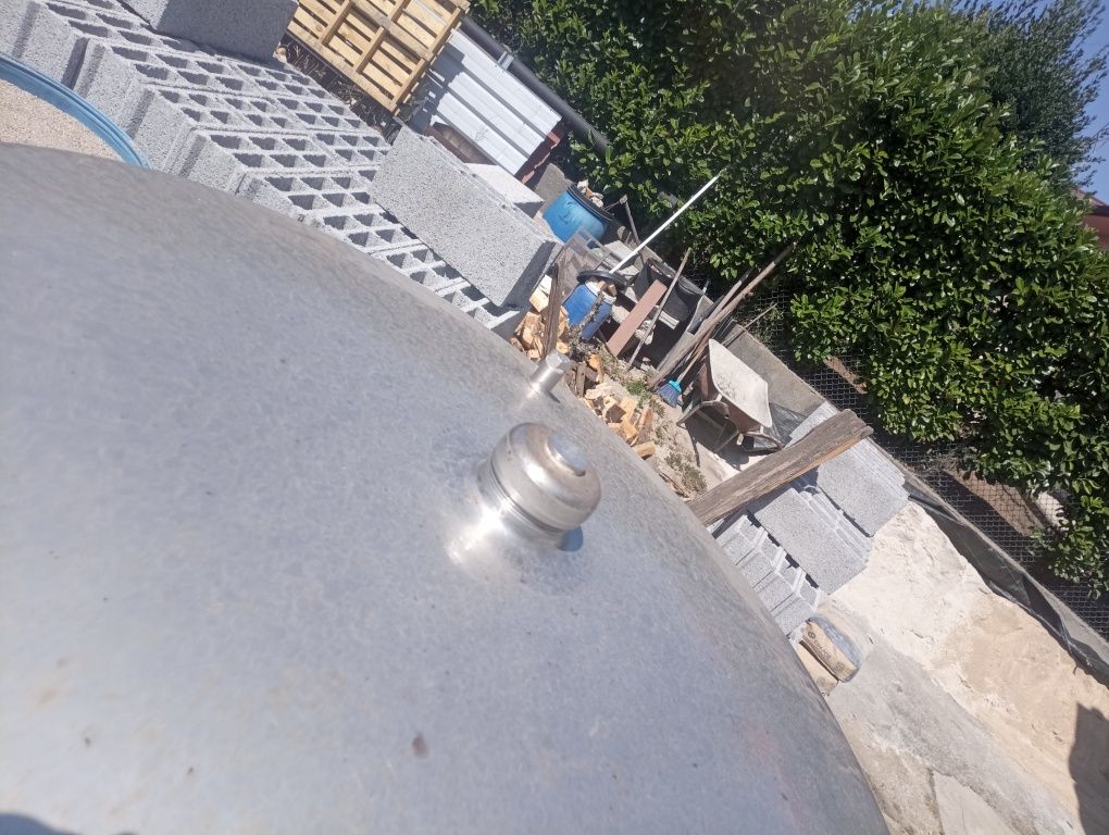 Cuba em inox  em muito bom estado