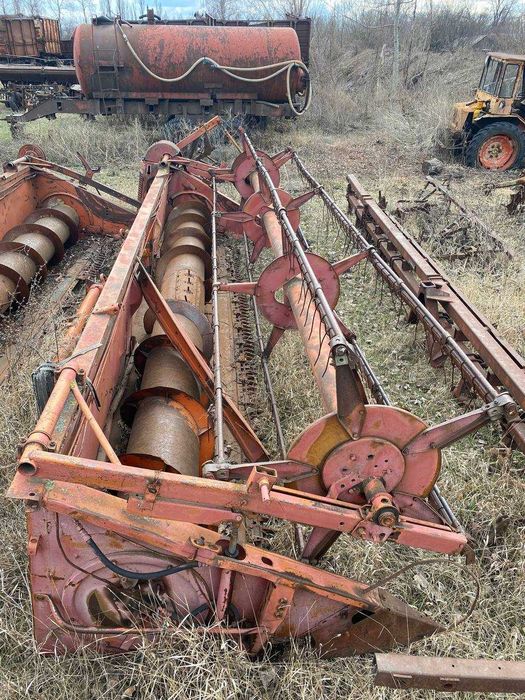 Жатки ДОН-1500 та приспособи до них