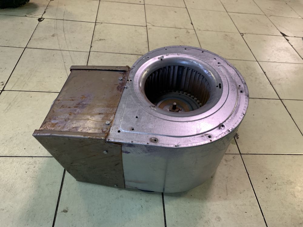 Wyciag lakierni przemysłowy lakierniczy do ściana turbina wentylacyjna
