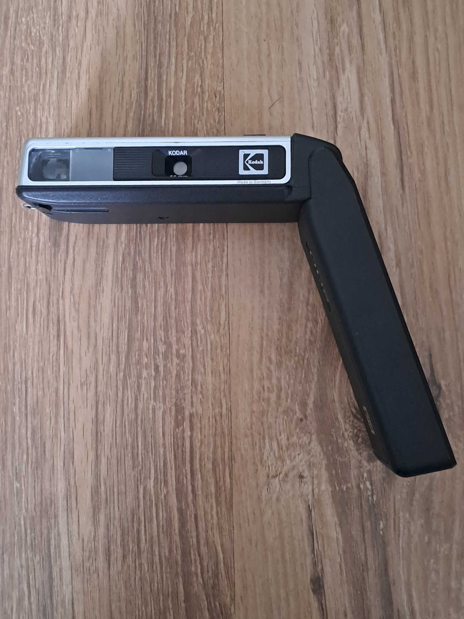 Kodak Exstra 200 camera
